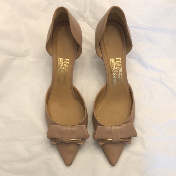 🎉Host Pick🎉 Salvatore Ferragamo Rietta d’Orsay Bow Pumps, Size 9. - Picture 2 of 16